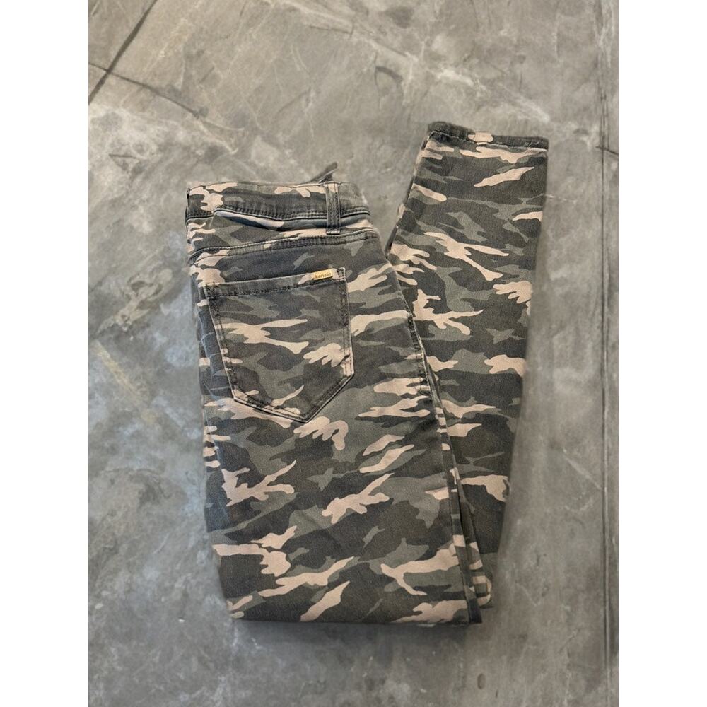 Kensie Jeans “The Effortless Ankle” Camo Skinny Jeans Size 8/29